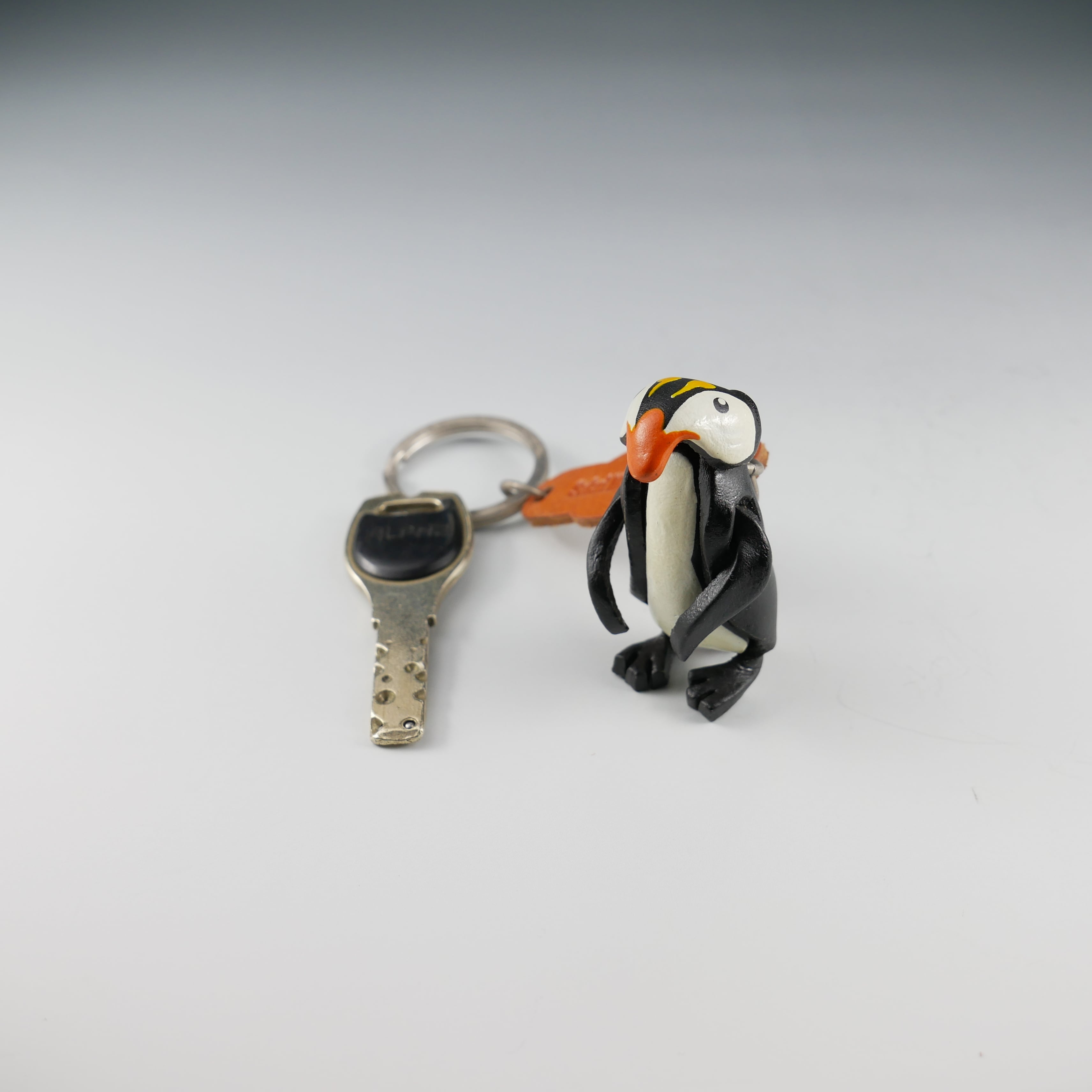 TIFFANY&Co. レザー ペンギン　キーホルダー