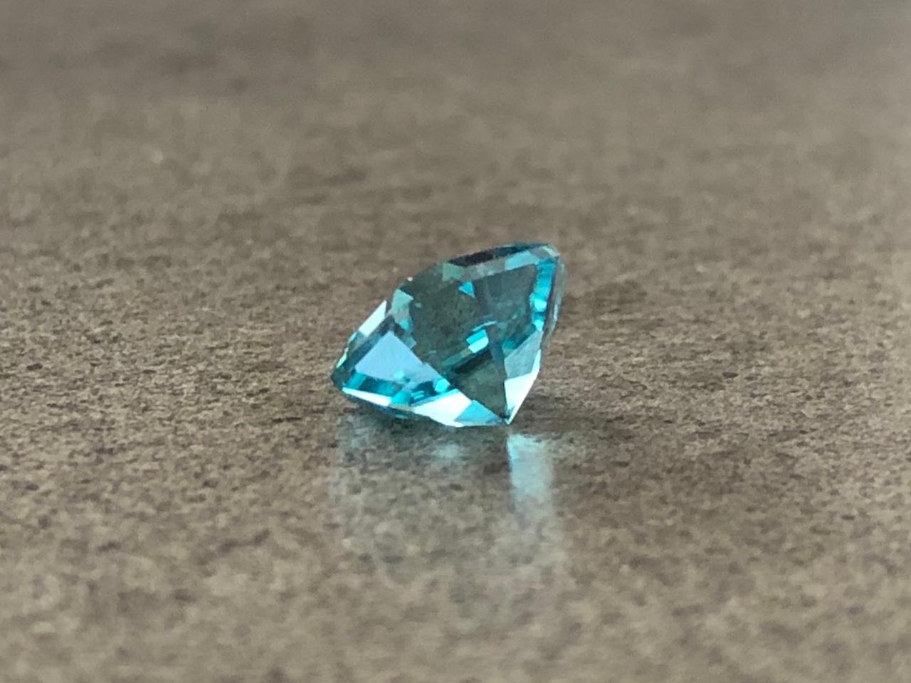 ブルージルコン 3.14ct