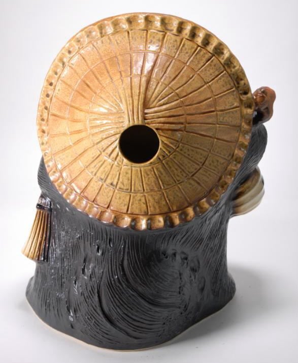 福ひねり狸 13号 （信楽焼き・陶器・たぬき・タヌキ・置物・B081-08