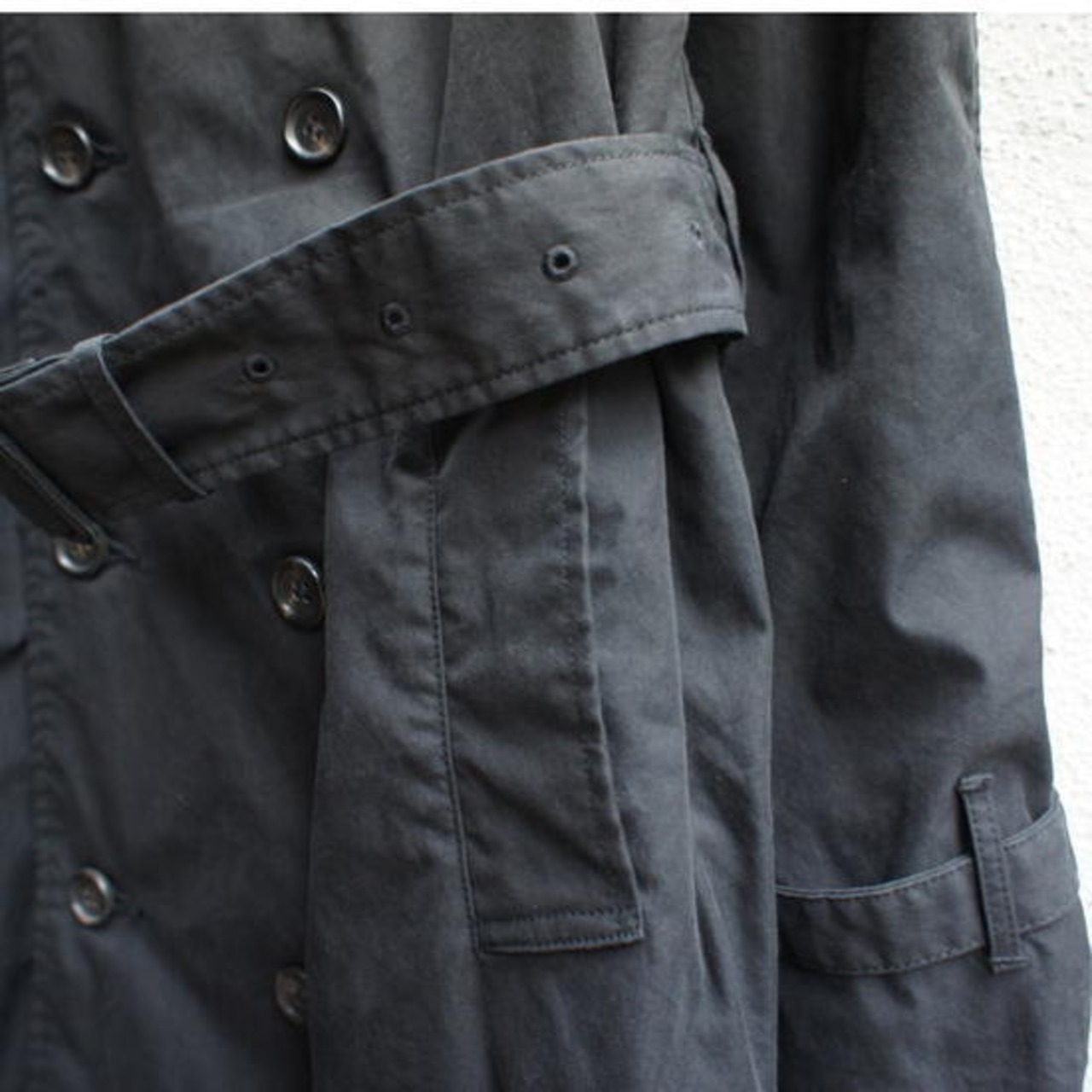 tissu バイオウォッシュドカラーレストレンチ クロ【SALE】