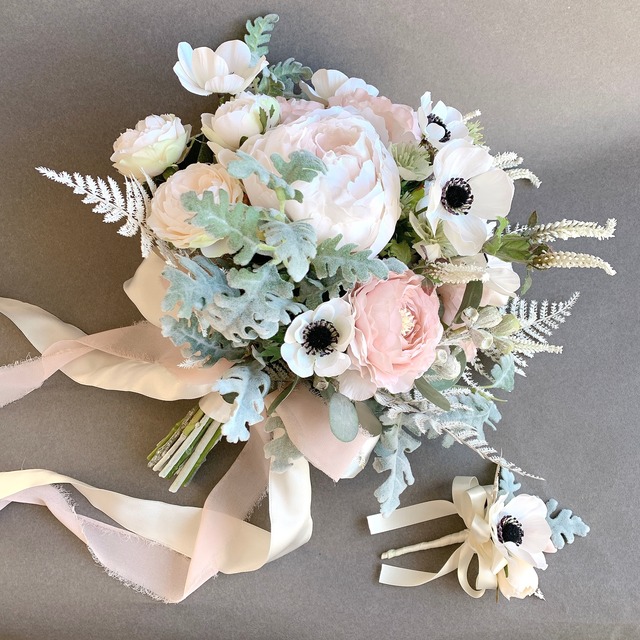 受注製作 アンティークピンクとホワイトアネモネのウェディングブーケ ブートニア 結婚式 ブライダル 芍薬 バラ はなまもり