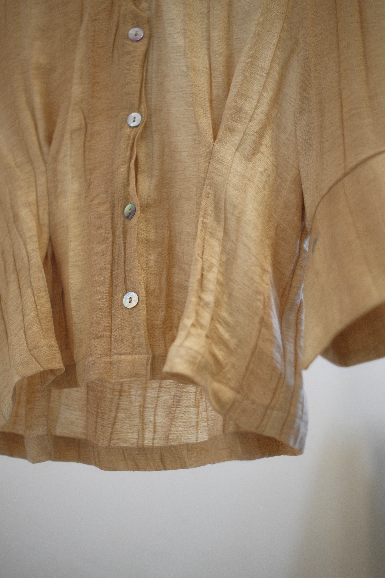 Linen Pleated Top / CAMEL BEIGE - 3