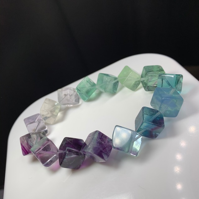 フローライトキューブ(大)グラデーションタイプ✩ブレスレット