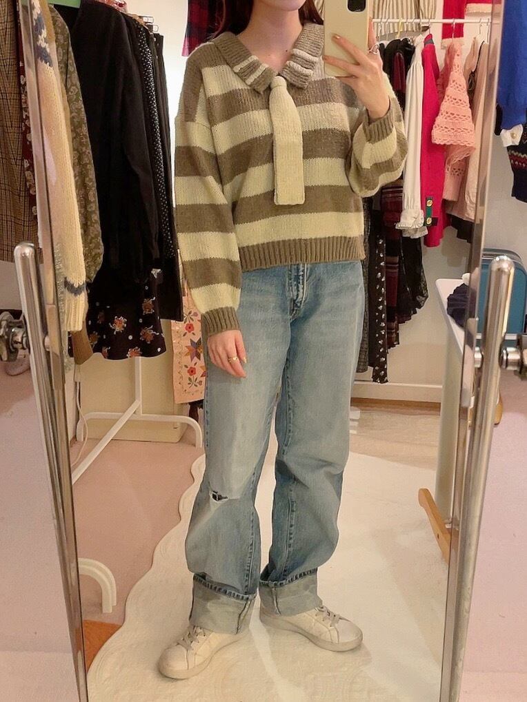 khaki cream border necktie sweater