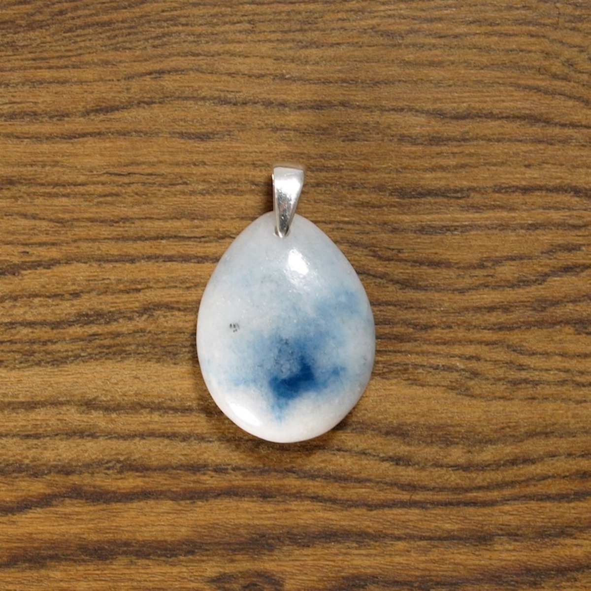 超希少糸魚川コン沢青翡翠ペンダントTOP16.5ct ぶり 