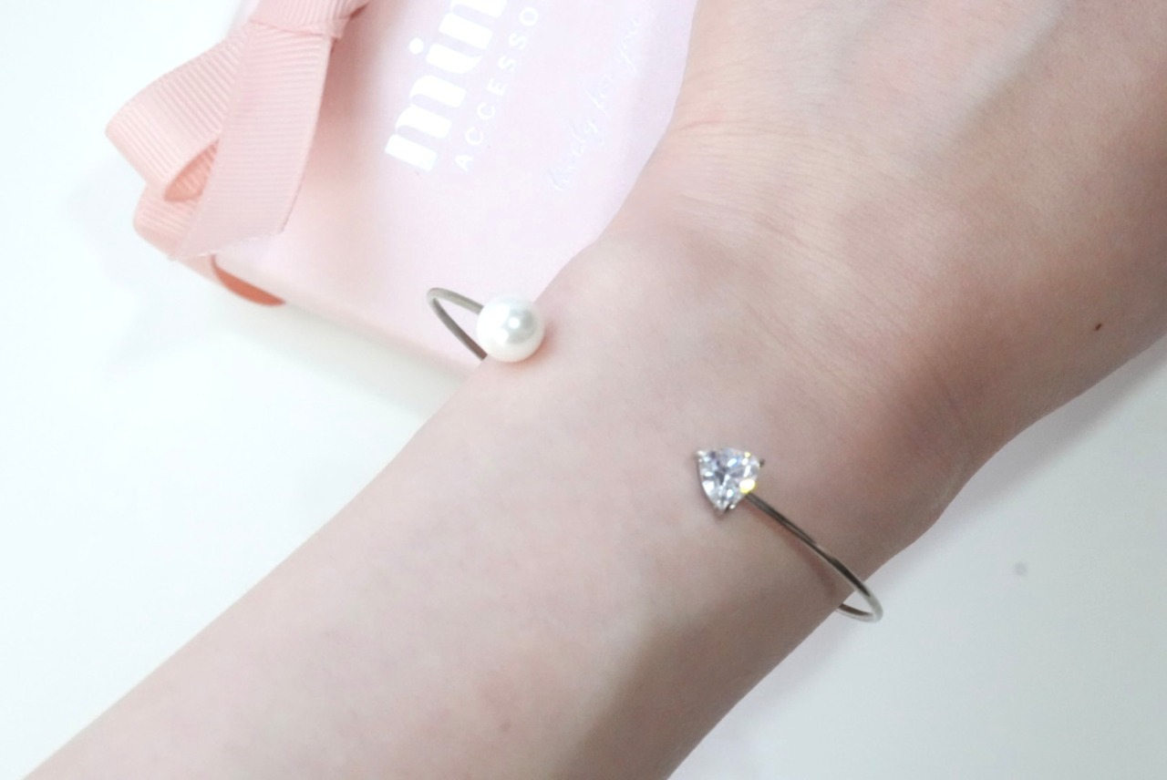dainty bangle