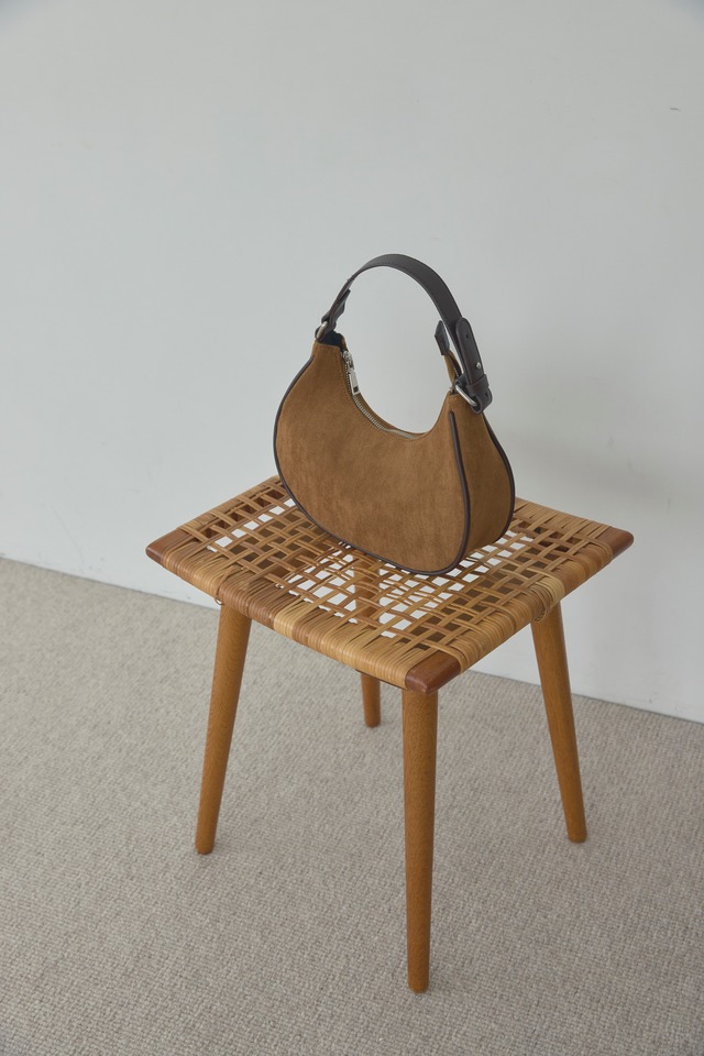 AM500919 suede one handle bag