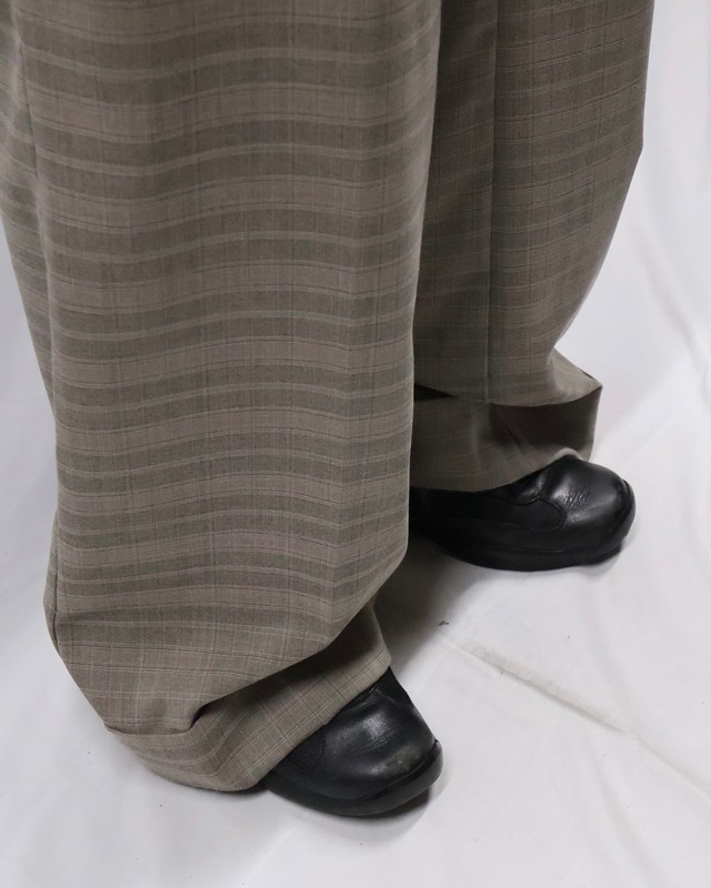 check wide straight double slacks