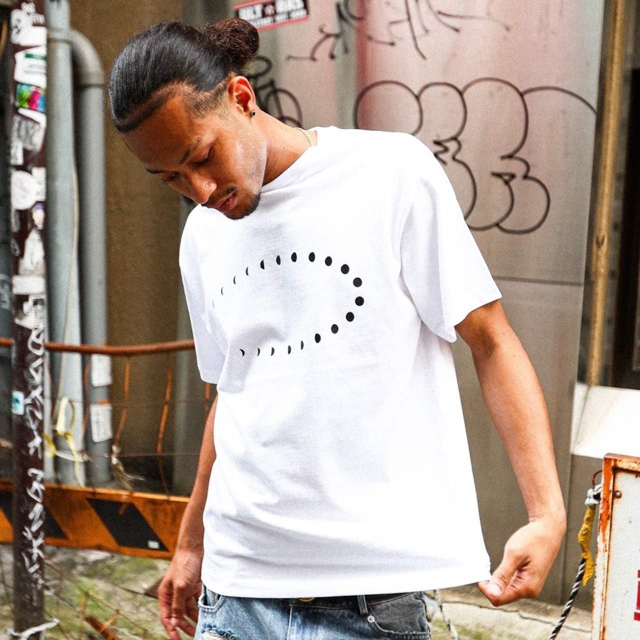 MOON PHASE PREMIUM COTTON BOX TEE