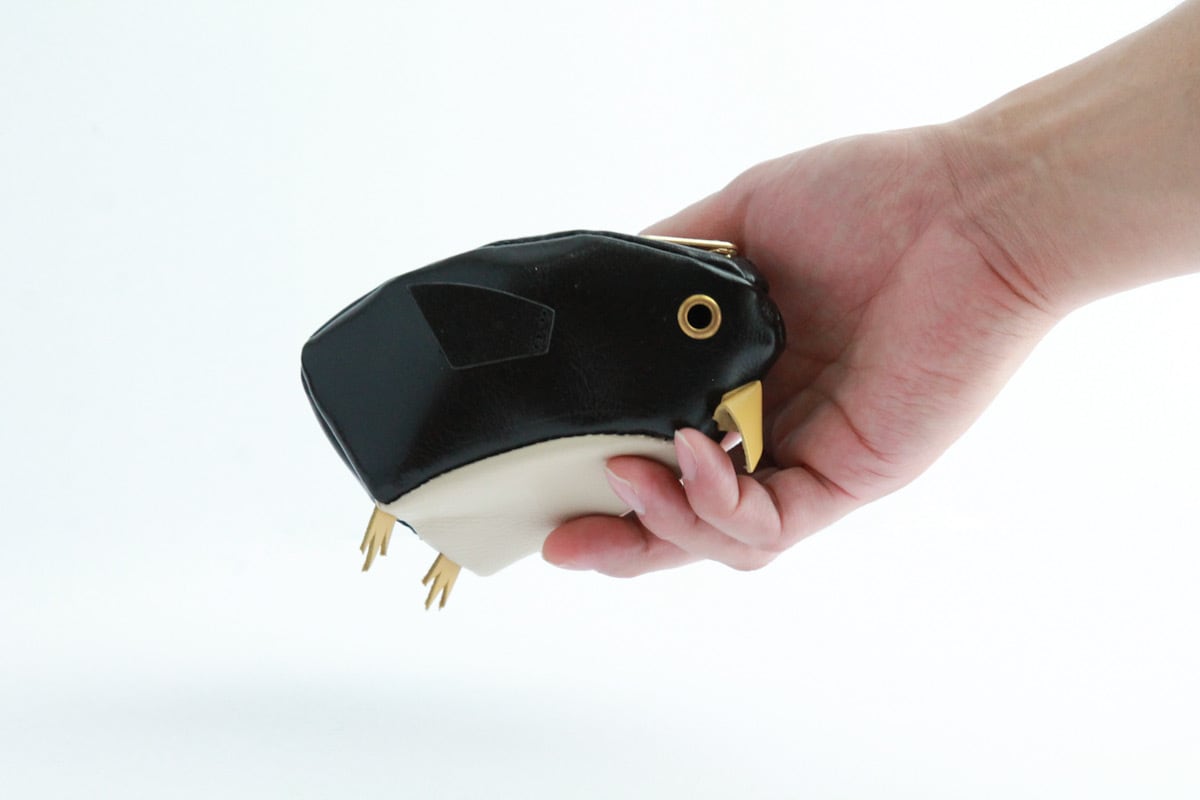 2026年3月18日20時再販】南極にいそうな【ペンギンポーチ】 | かばんばか