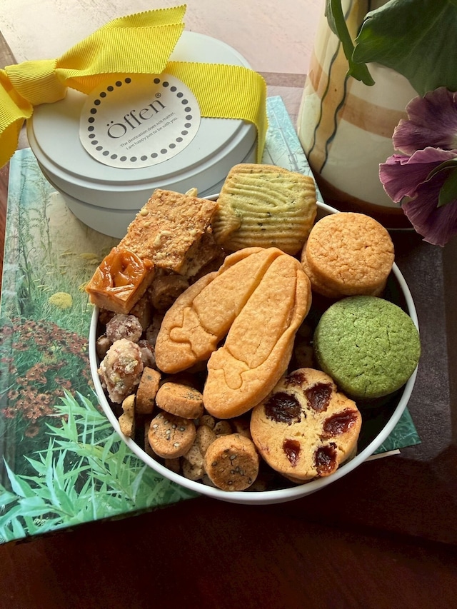 Öffen × amasora コラボクッキー缶