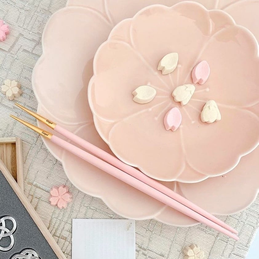 Cutipol GOA ピンク×ゴールド 箸+箸置きセット. | Floraison Table