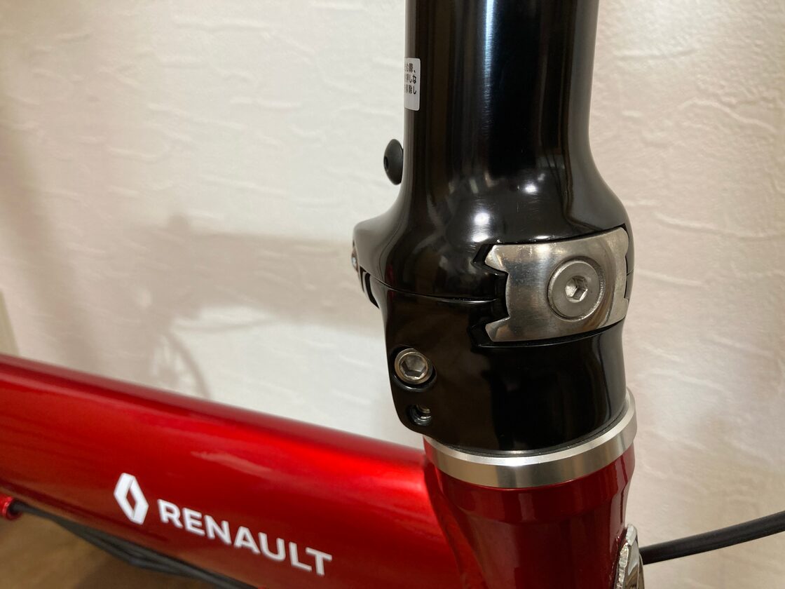送料無料！【中古品】超軽量折畳み RENAULT ルノー ULTRA LIGHT7 