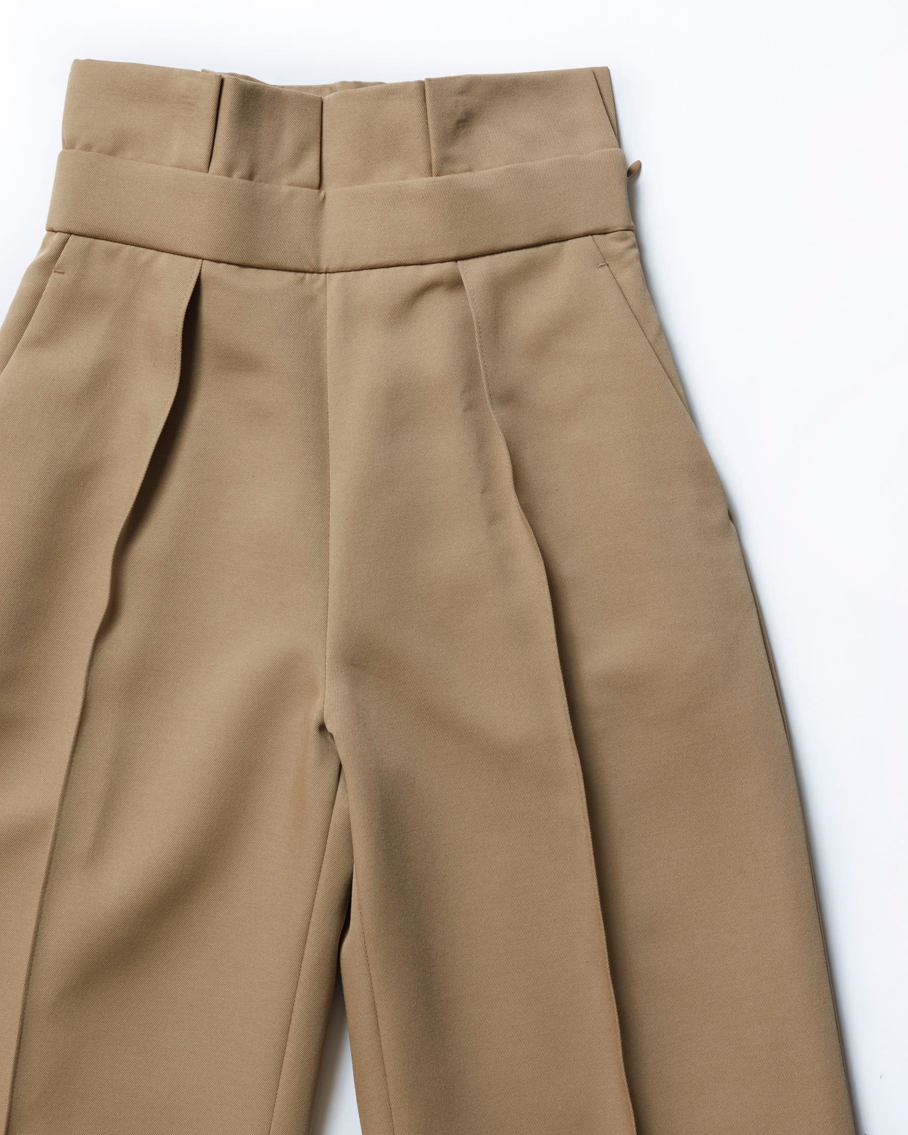 Frill pants | anplegant
