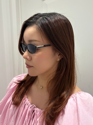 Calvin Klein/ vintage navy sunglasses.