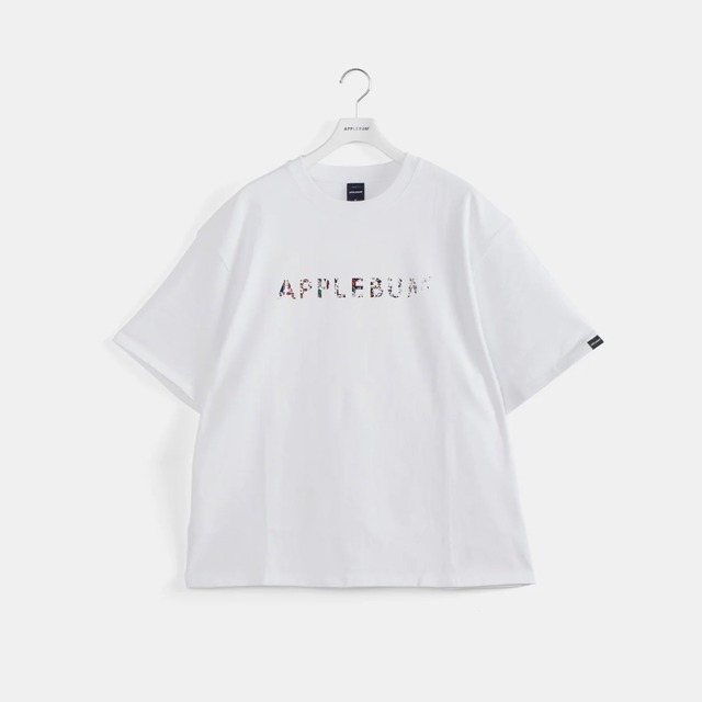 【APPLEBUM】”SAMPLING SPORTS LOGO” T-SHIRT - WHITE