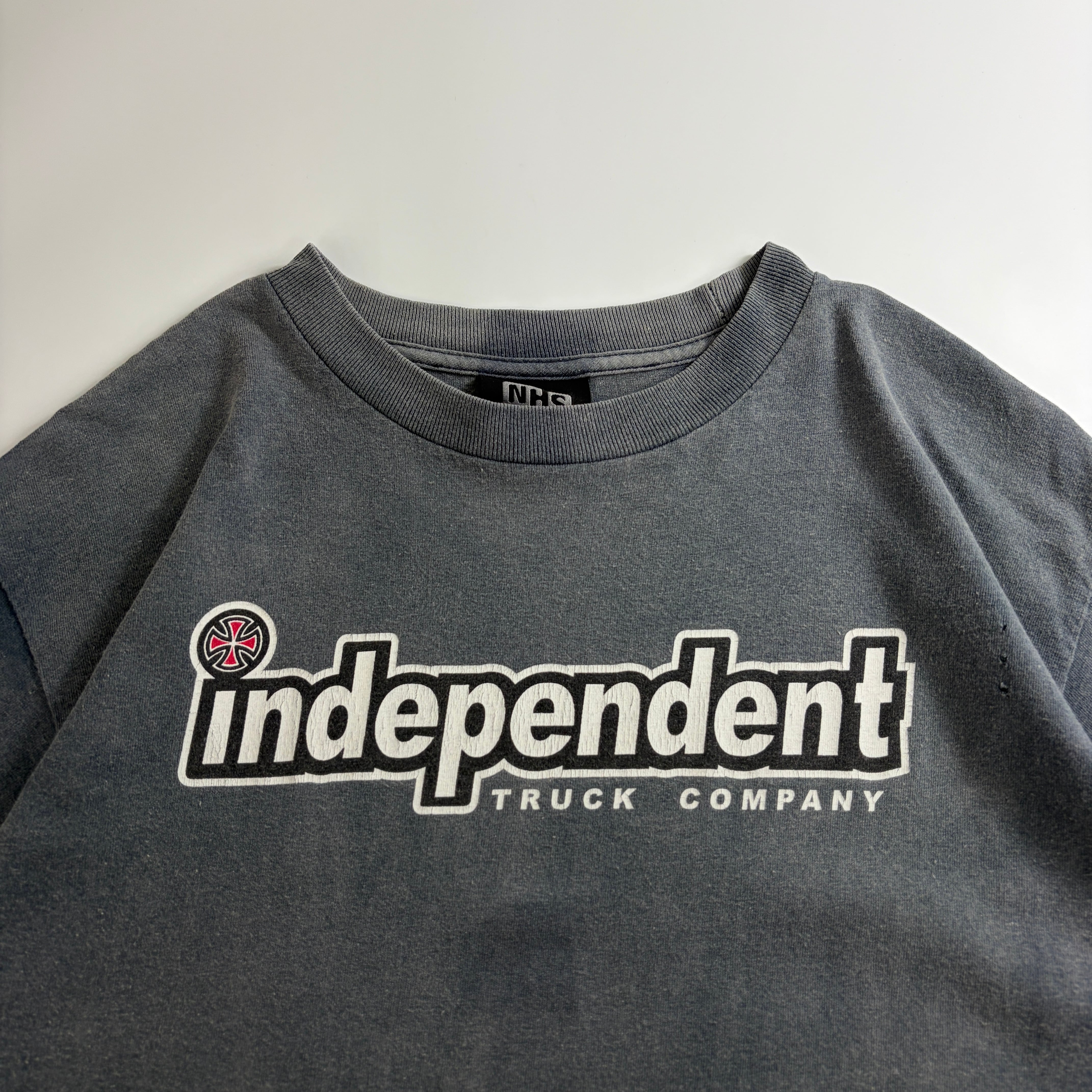 00s Independent Logo Skate Tee