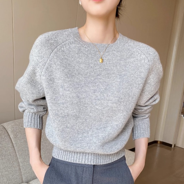 Round neck simple knit pullover A795