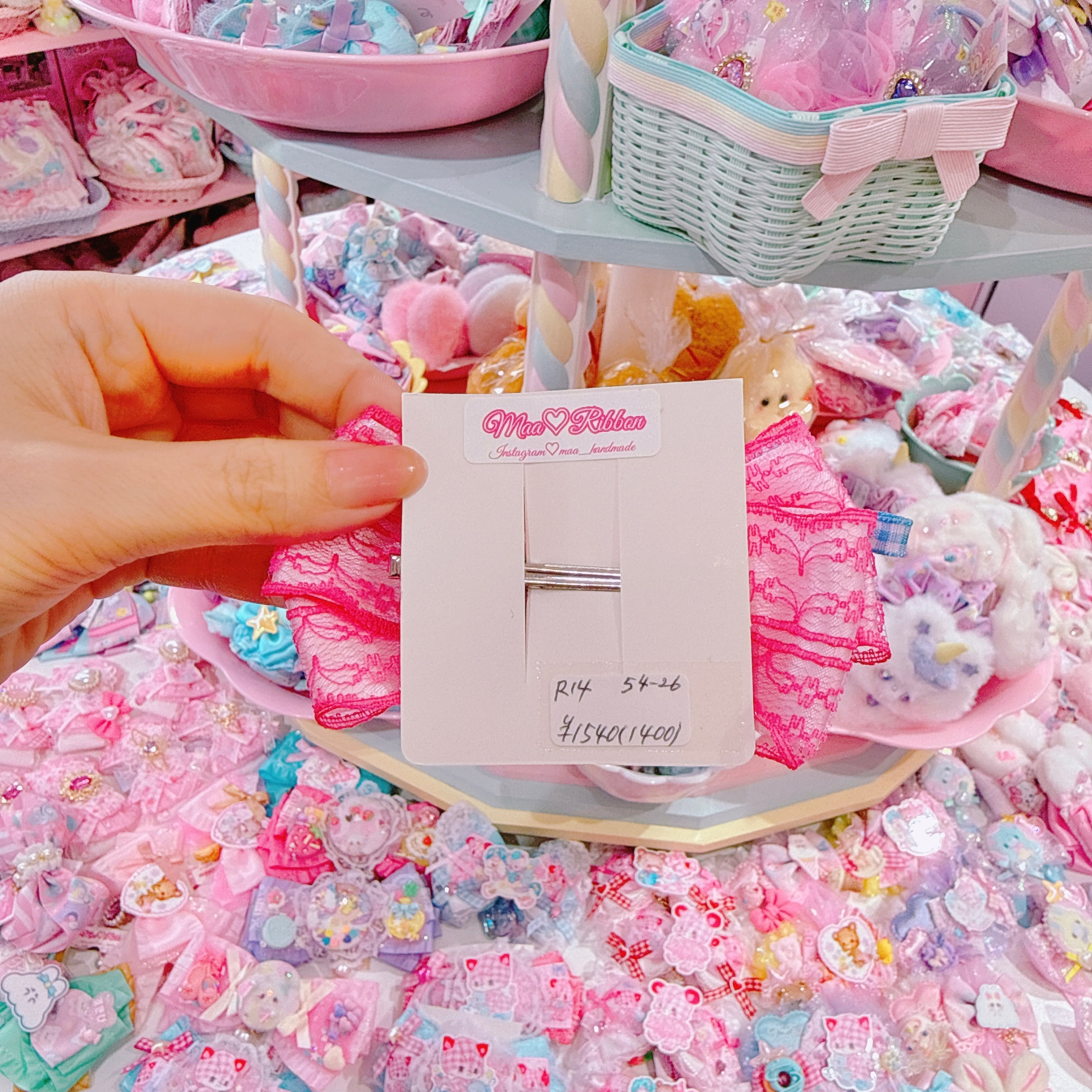 【R14】54-26ネコヘアクリップ