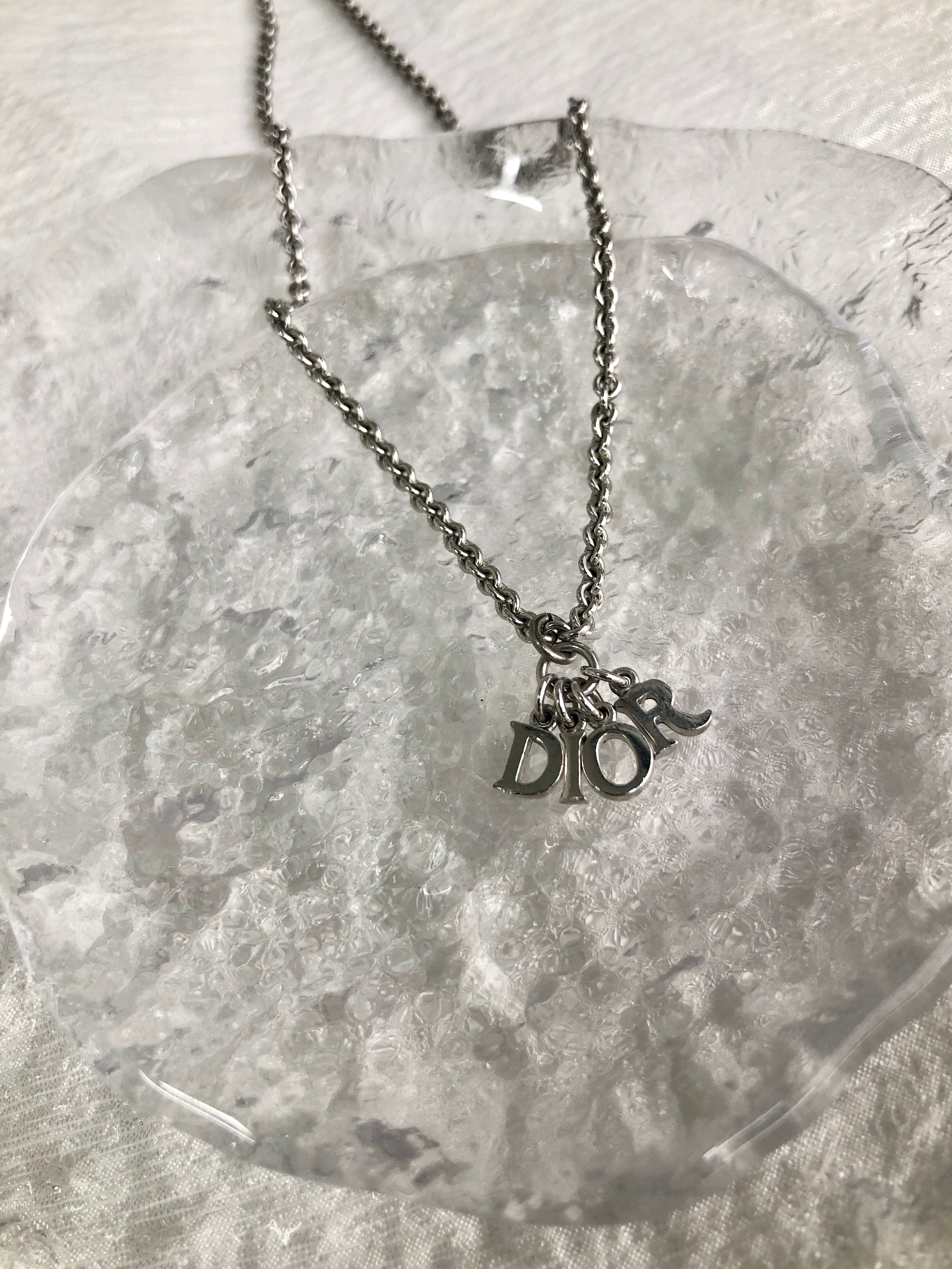 Christian Dior クリスチャン ディオール ネックレス シルバー Christian Dior クリスチャン ディオール ネックレス シルバー