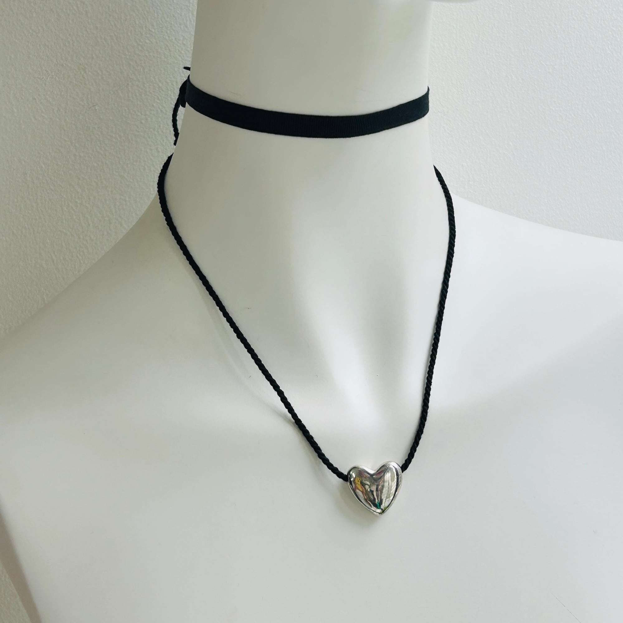 シルバー925 ハート紐チョーカーネックレス | Milo Antiques & Vintage