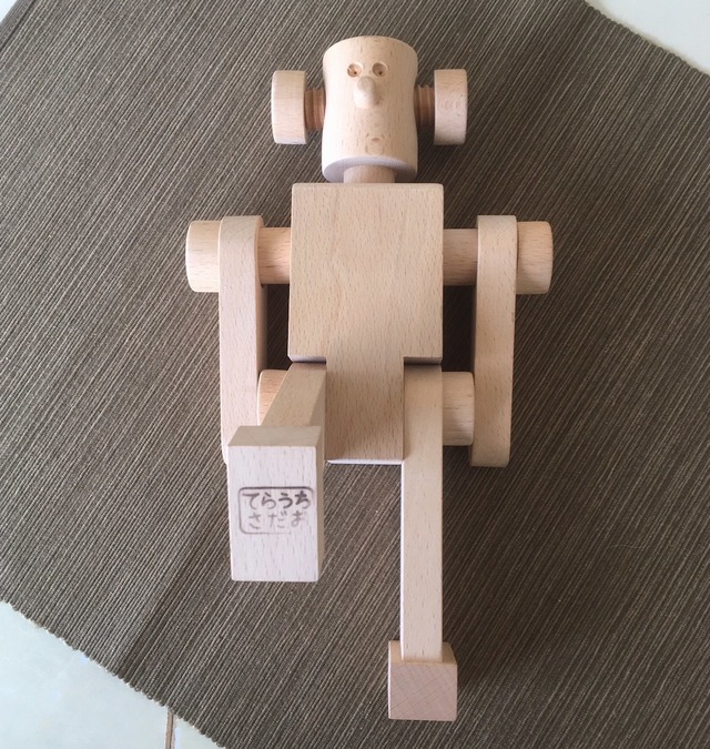 ブナのロボット てらうちさだお刻印入り てのひらえほん 寺内定夫の木のおもちゃ 国産の木のおもちゃ オフィシャルショップ ブナのロボット てらうちさだお刻印入り てのひらえほん 寺内定夫の木のおもちゃ 国産の木のおもちゃ オフィシャルショップ