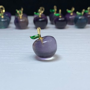19.フローライトりんご・ペンダントトップ
