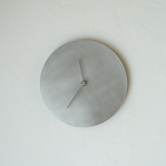 【1点もの】壁掛け時計−アルミニウム　針色-深川鼠/fukagawanezumi