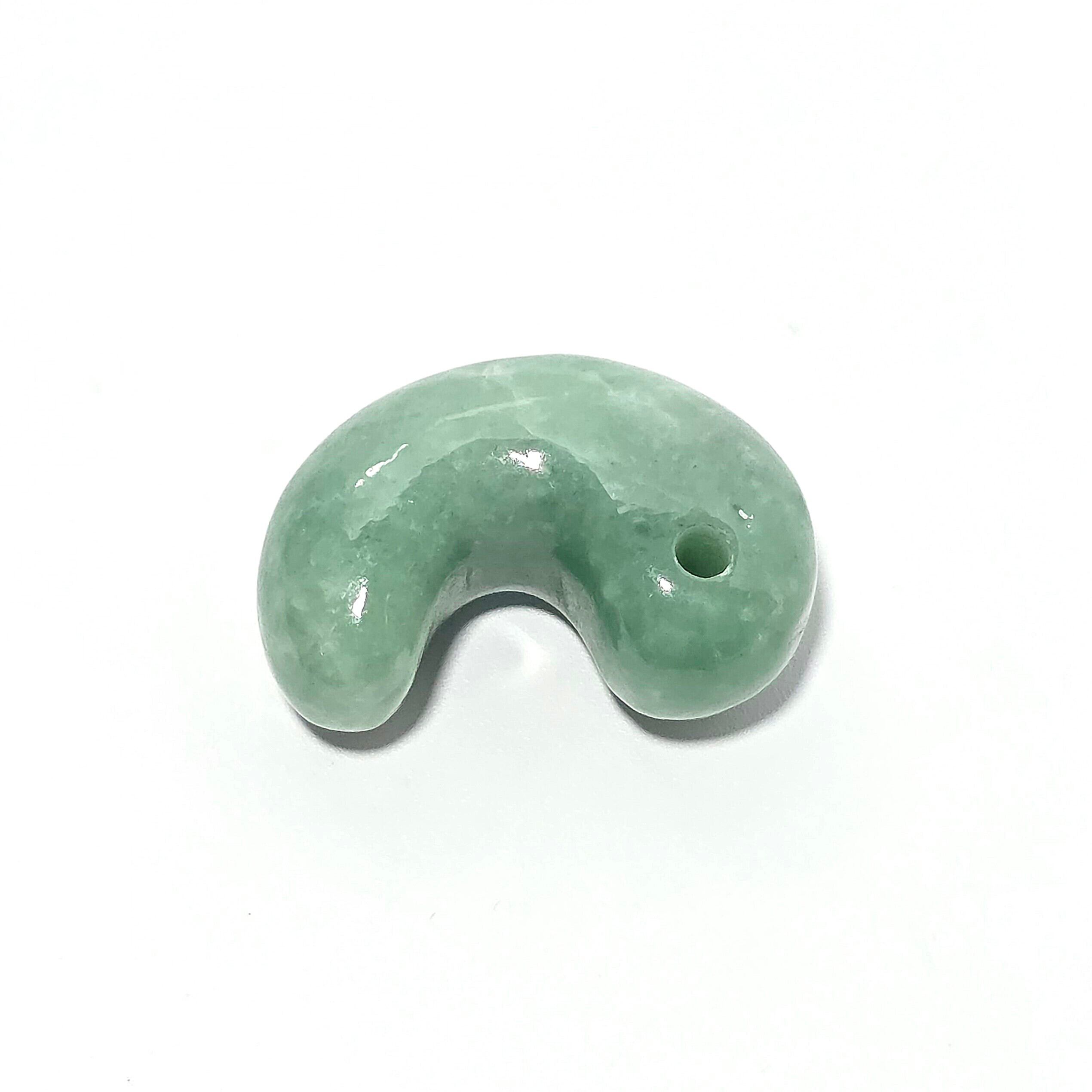 【美品★糸魚川★天然翡翠♪】勾玉まがたま1点★新品・未使用★匿名配送♪ 緑色 糸魚川翡翠勾玉 BMT0561 | 糸魚川翡翠工芸家 赤羽可行BASE