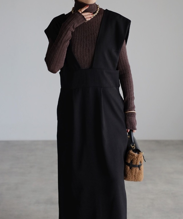 V開きIラインジャンパースカート