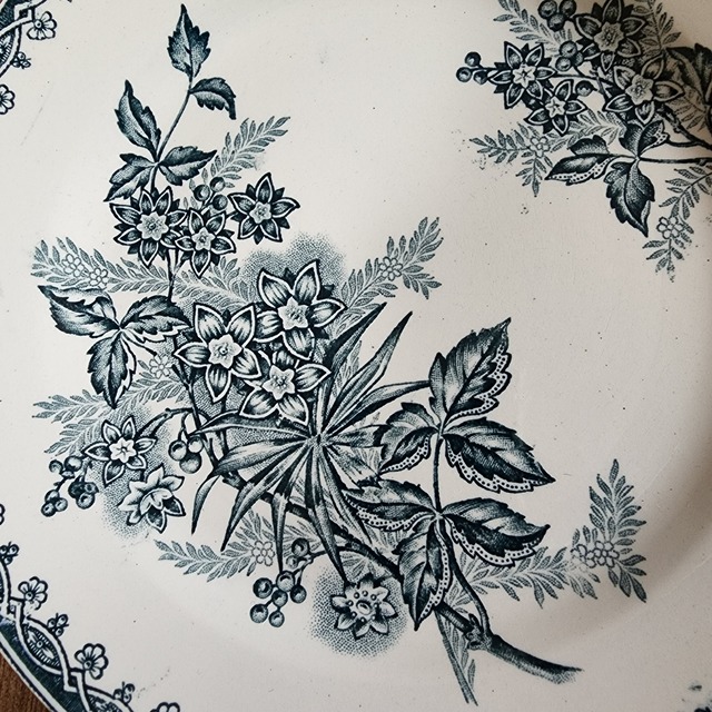 St-Amand デザートプレートMargot #1