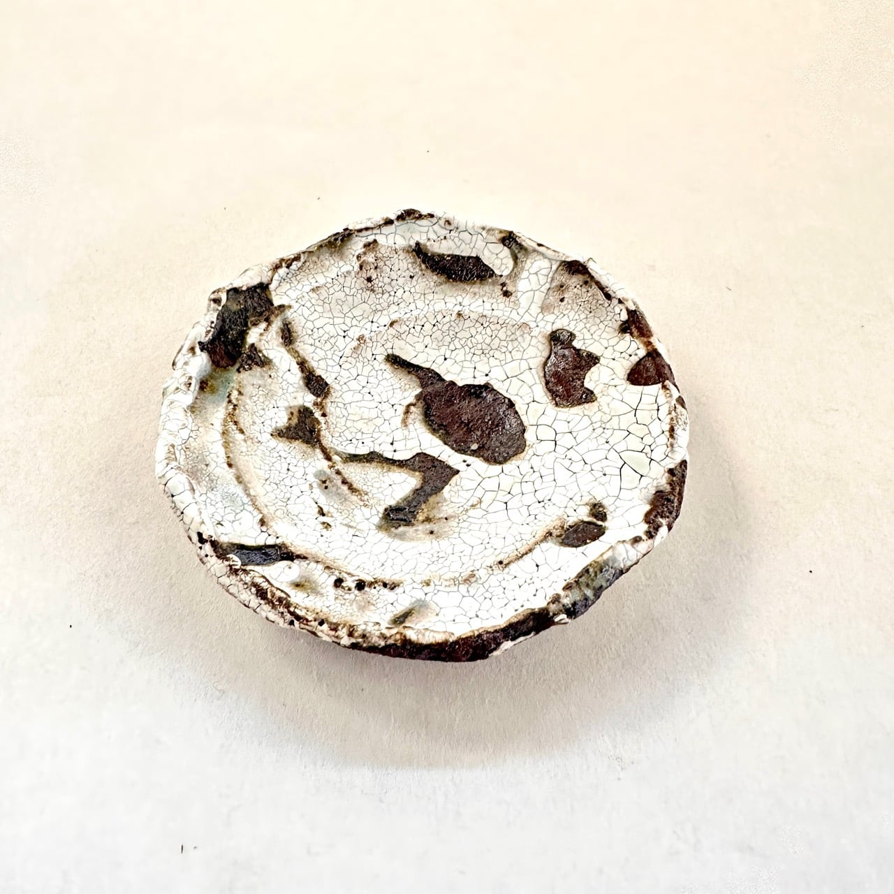 粉引渇水三足豆皿【榛澤宏】