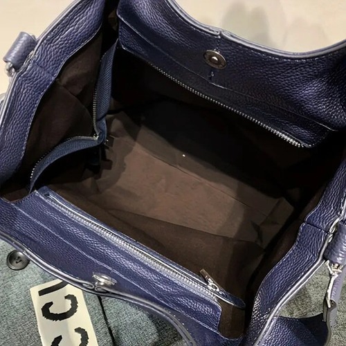 レディース ショルダーバック トートバック デイリーバック 仕事鞄 マザーズバック 2wayバック シンプル