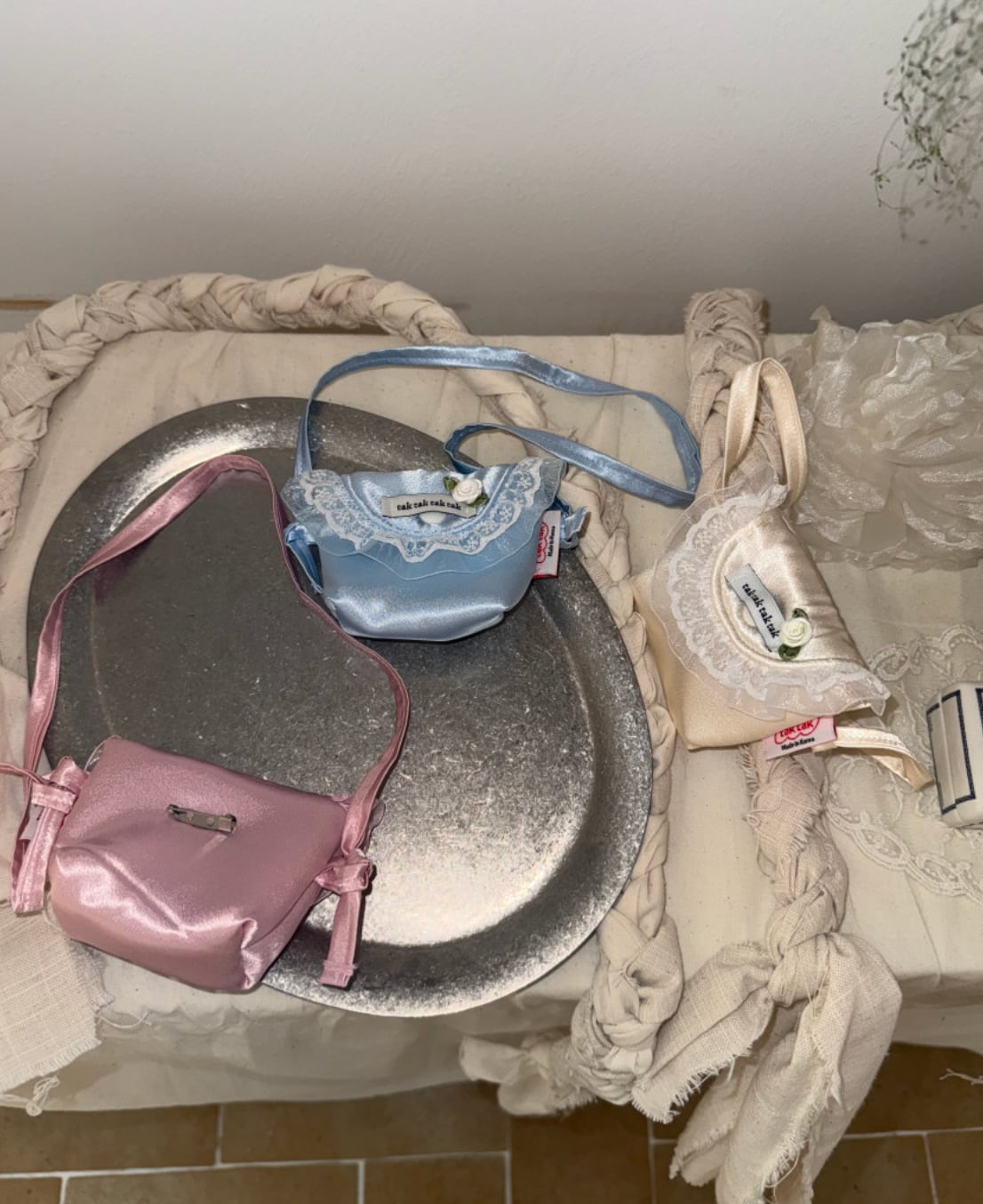 予約【tak!tak!tak!tak!】Satin Mini Bag (Oh,Rosy Series)