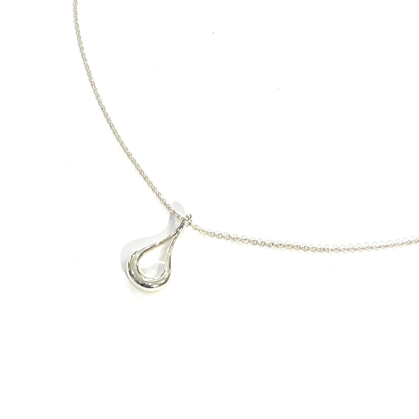 限定価格【TIFFANY&CO.】2641 艶やか曲線美、余白。オープンティア