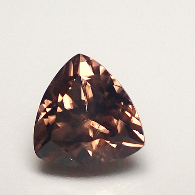 V197 カメレオンジルコン　1.74ct