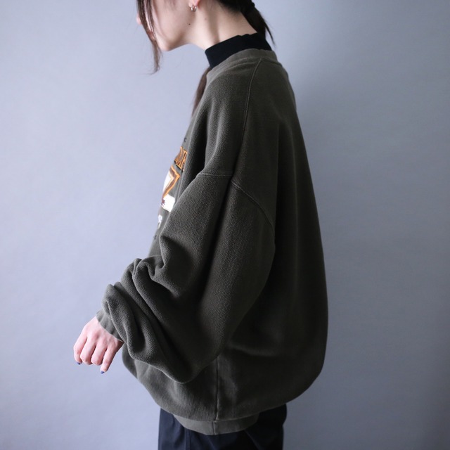 "刺繍×鷲" front design over silhouette sweatshirt