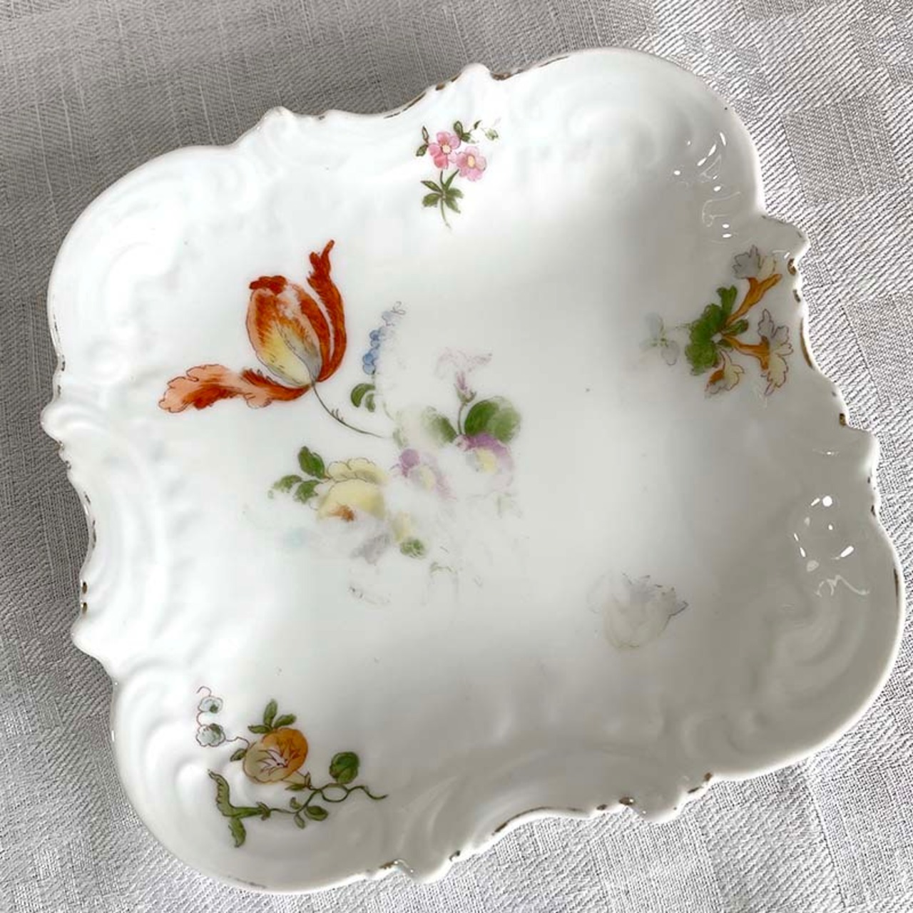 小皿　トレー　小物入れ　ロカイユ模様　植物柄 12twdj10