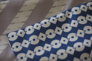 ポリ巻帯リバーシブル【手綱柄/鼠色】× 【つなぎ柄/青色】