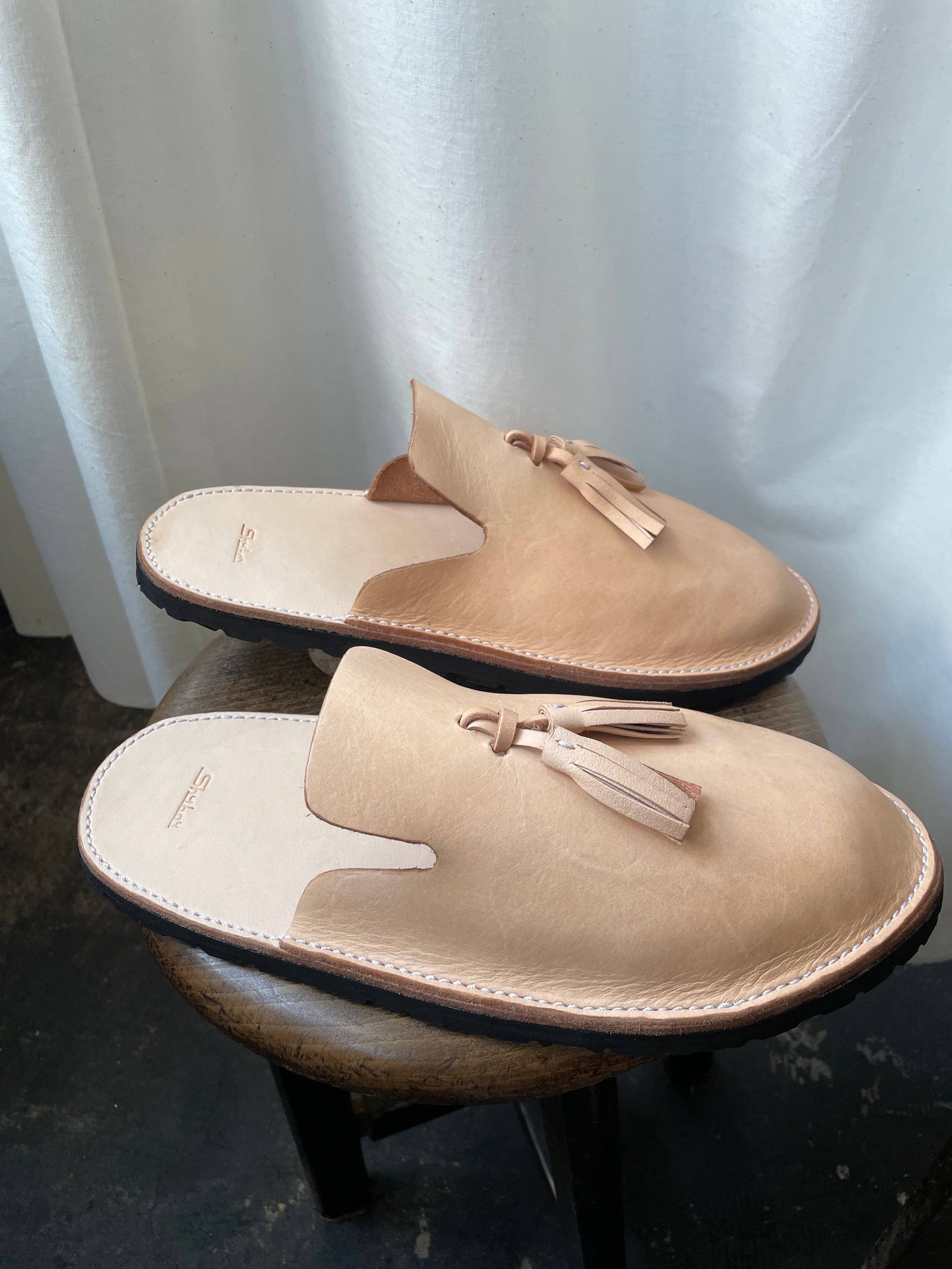 ハンドメイド レザーサンダル タッセル ヌメ革 本革 革サンダル 26.5cm