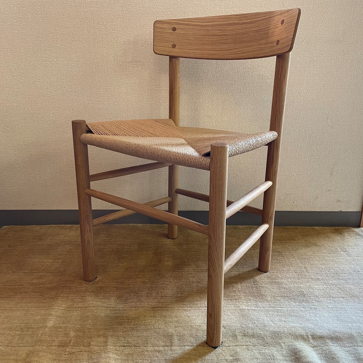 展示品特価】J39 モーエンセンチェア | OBBLI SHOP