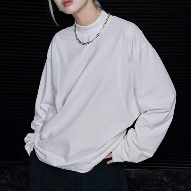 Side piping highneck pullover　V2696