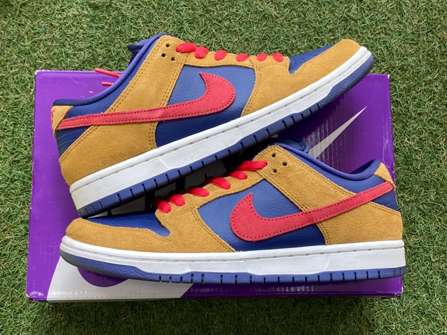 NIKE Dunk low  Wheat and Purple 27cm