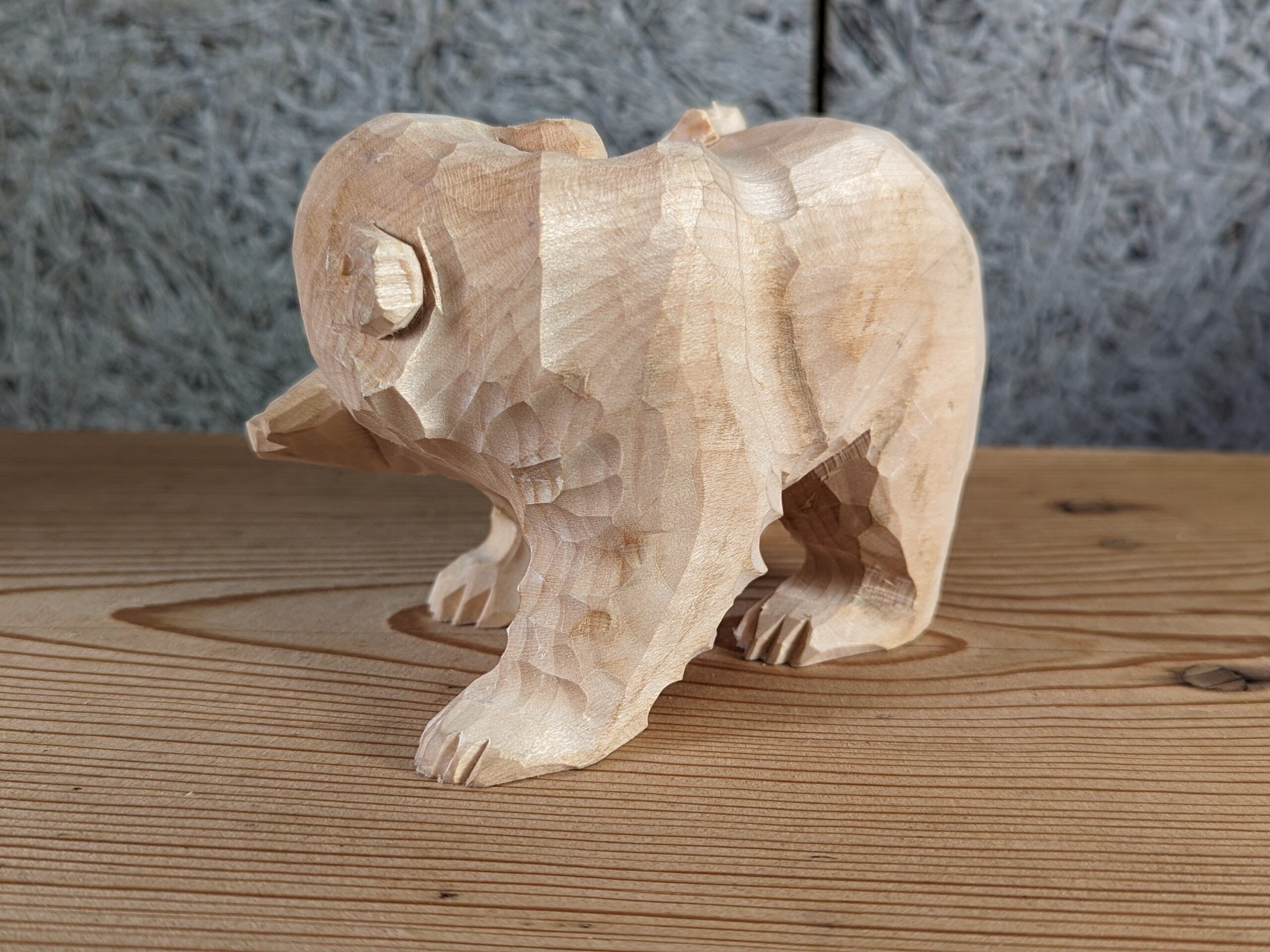 利(とし)さん 喰鮭 #1 | 木彫りの熊 | inoya | Basic Life Store