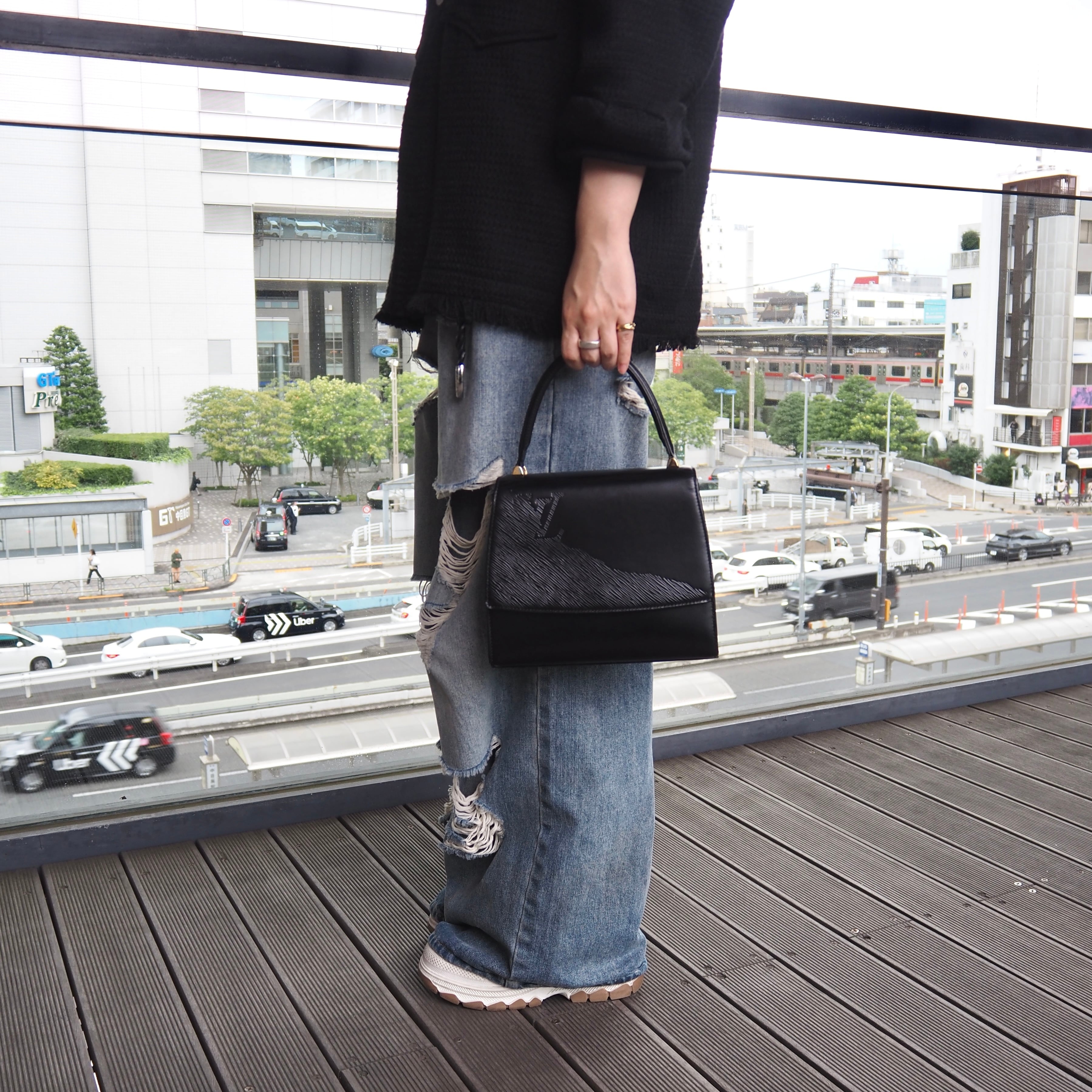 LOUIS VUITTON エピ アテネ オペラライン ハンドバッグ ブラック ルイ