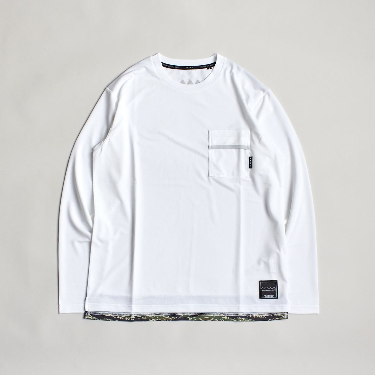 【新品】【希少】MMA★マウンテン マーシャル アーツ Tシャツ sizeL 新品】【希少】MMA☆マウンテン マーシャル アーツ Tシャツ