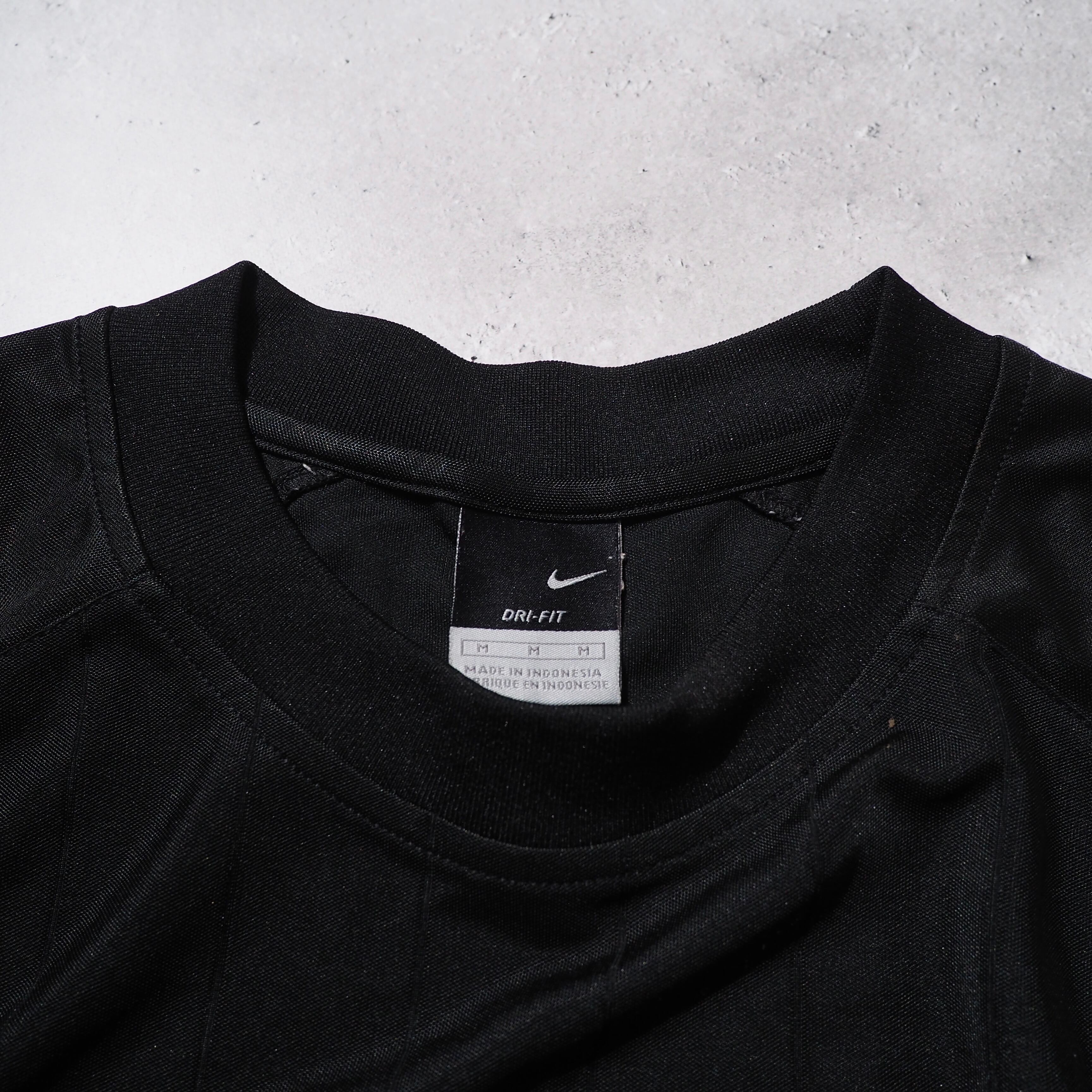 2000s " NIKE " Switching Panel × Logo Design Y2K Track Tee