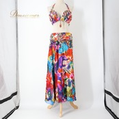 ベリーダンス オリエンタル衣装 上下セット レッド系 NASER ABBAS カラフル ラインストーン ビーズ フリンジ 赤 青 紫 黄 トップス スカート 巻きスカート ポップ 鮮やか 華やか ブルー系 ピンク系 ホワイト系 イエロー系 パープル系