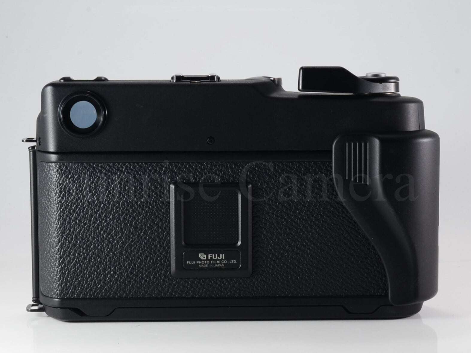 FUJI GSW690III 中判フィルムカメラ 中判フィルムカメラ フジフィルム GW690 / GSW690 (II、III)｜買取価格上昇中の希少な69中