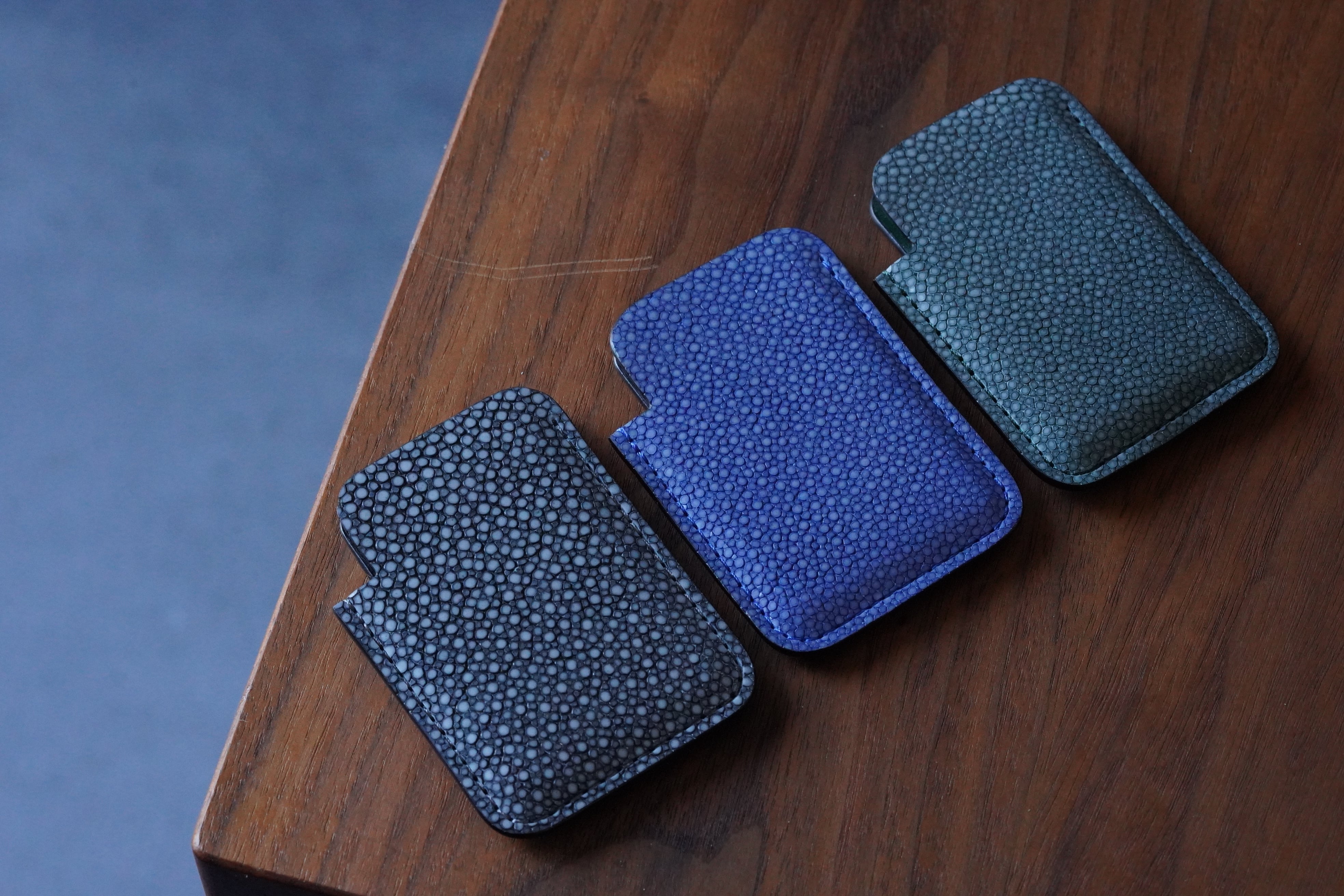 即納品】ミンティア レザーケース ガルーシャ | IKUMA